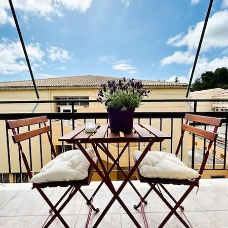 At Center Of Corfu Town-urban Hideout Appartement